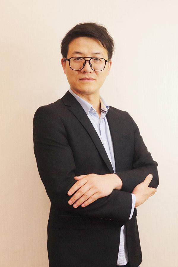 眉县李林科 本科学历,毕业于西安石油大学